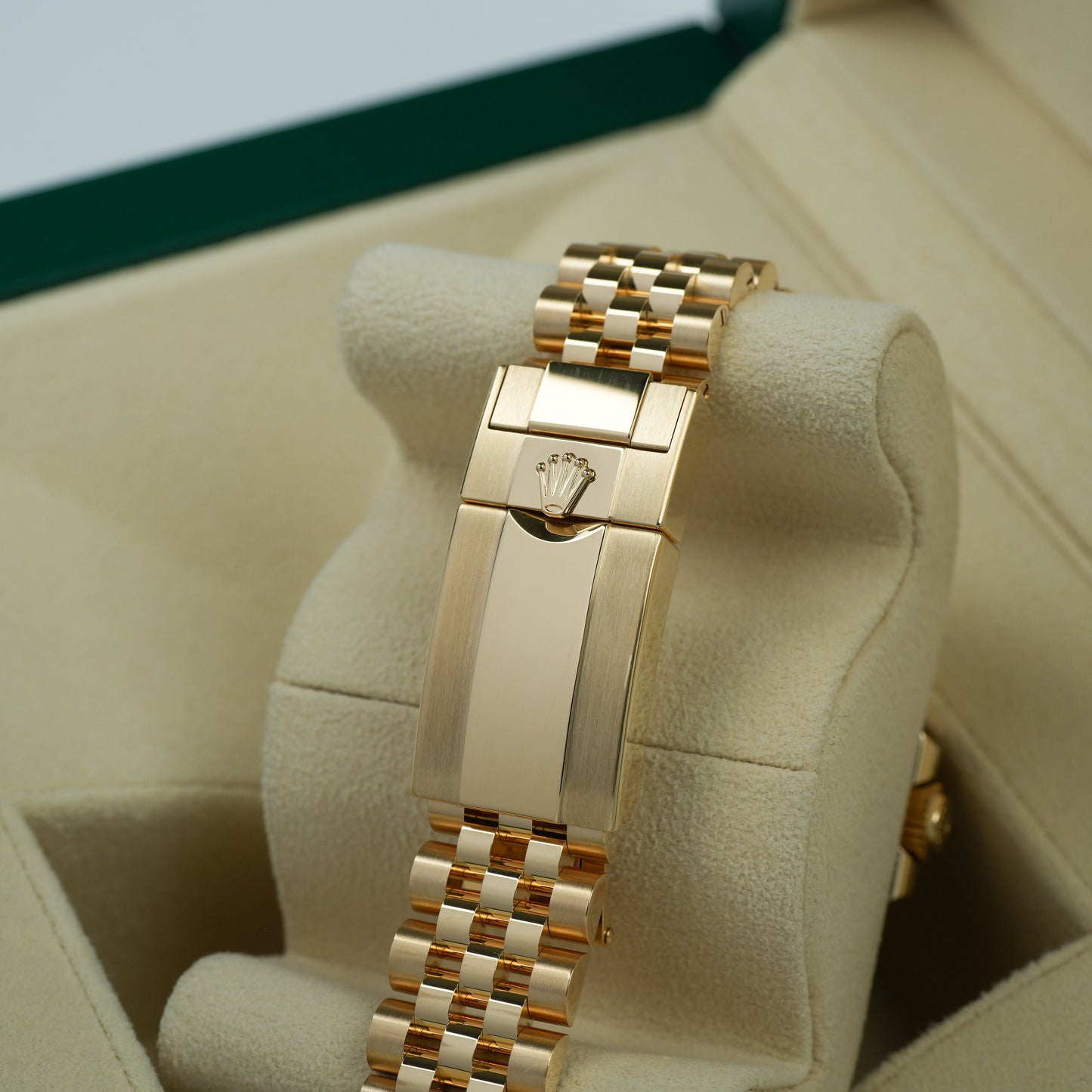 Rolex GMT-Master II GOLD