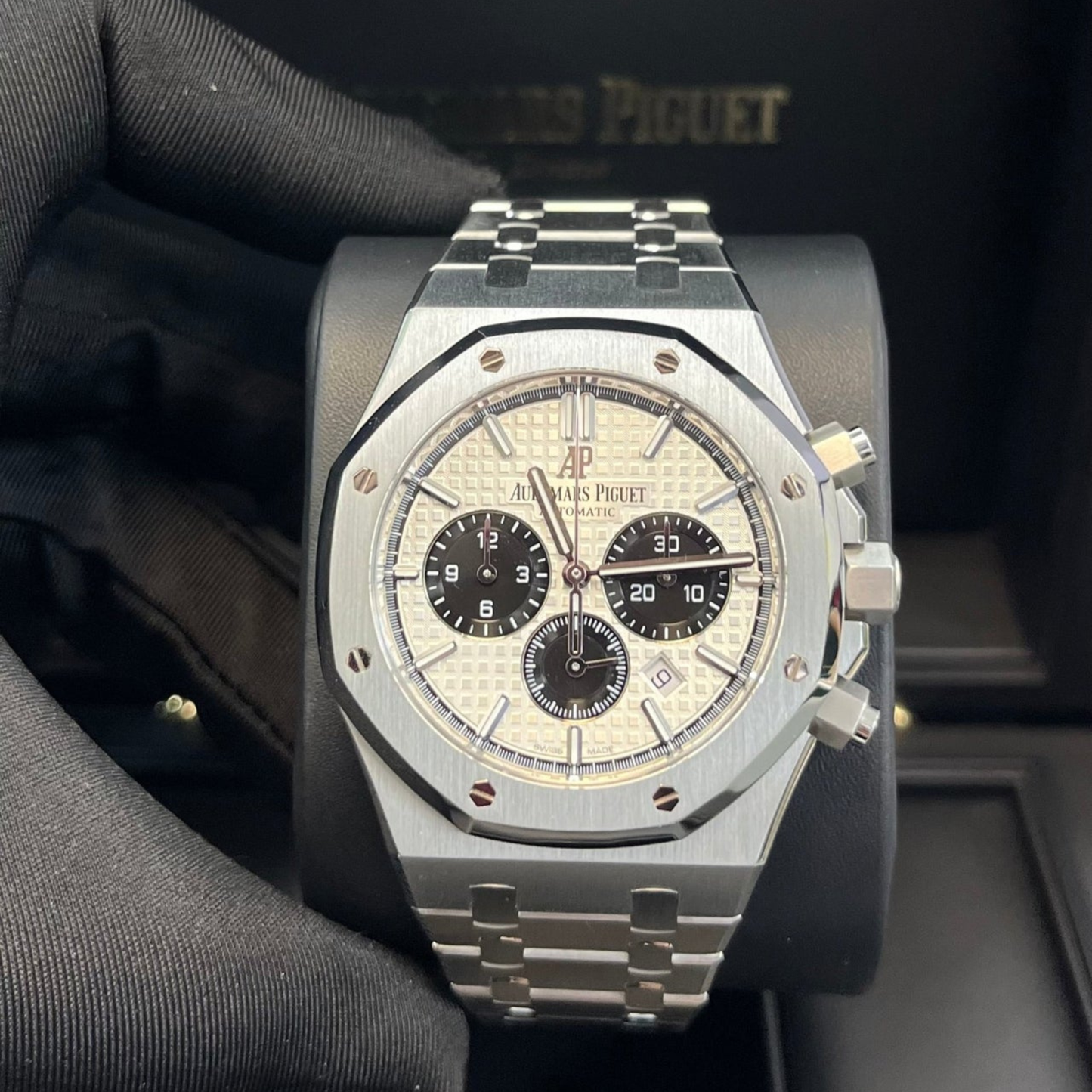 Audemars Piguet Royal Oak Chronograph Panda