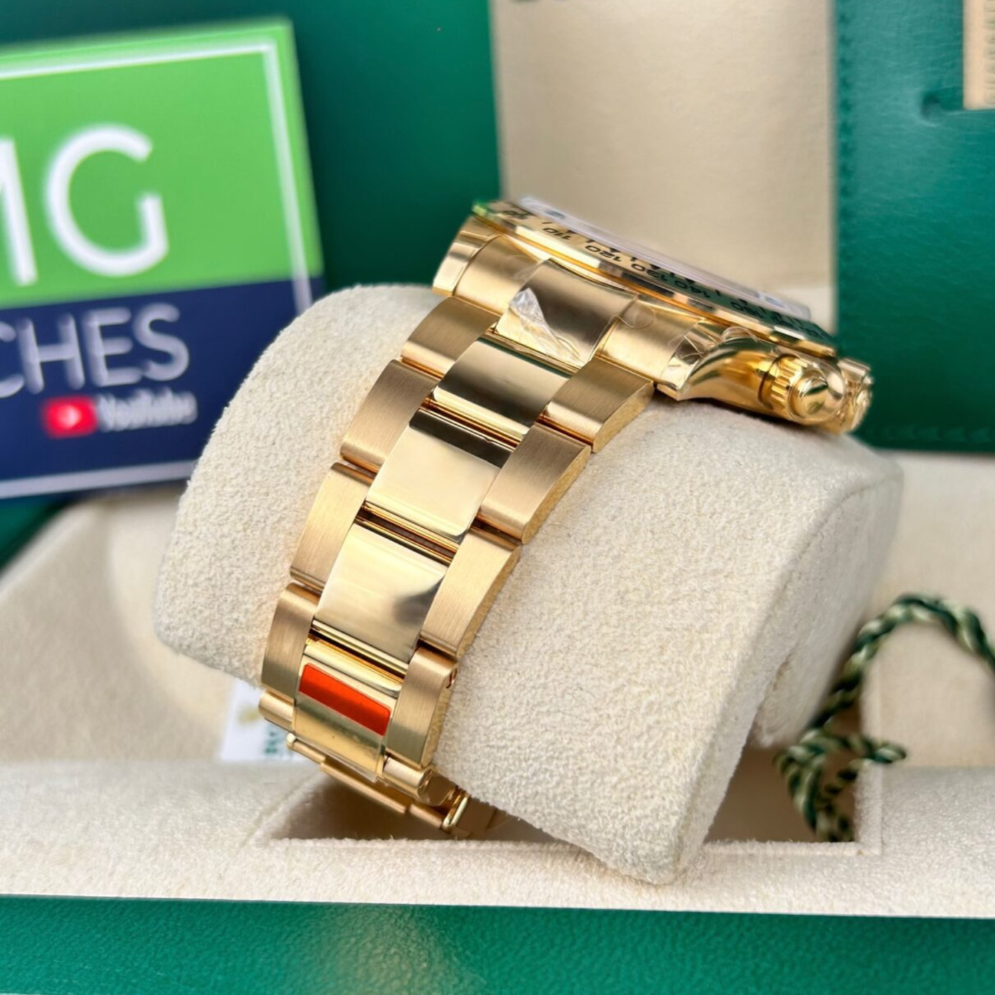 Rolex Daytona – Yellow Gold Green Dial –