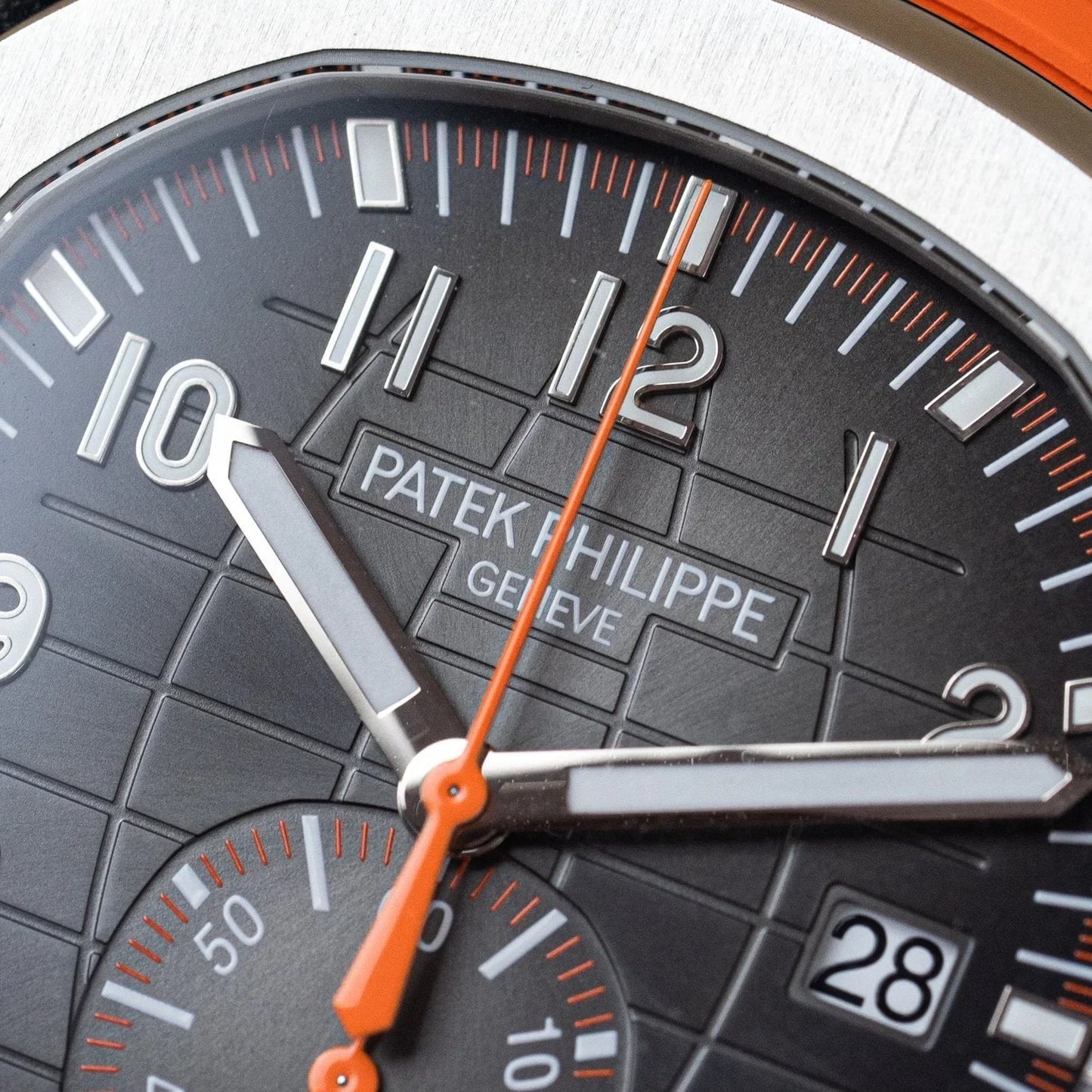 Patek Philippe - AQUANAUT Orange
